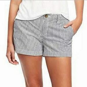 Old Navy gray and white striped shorts